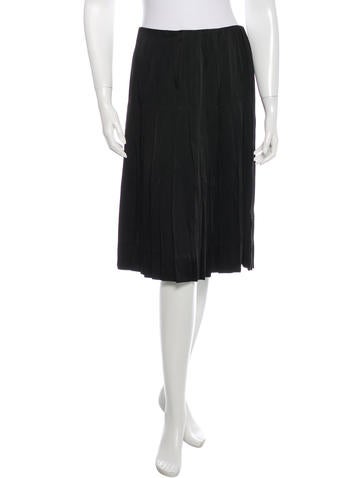 Marc Jacobs Pleated Knee-Length Skirt