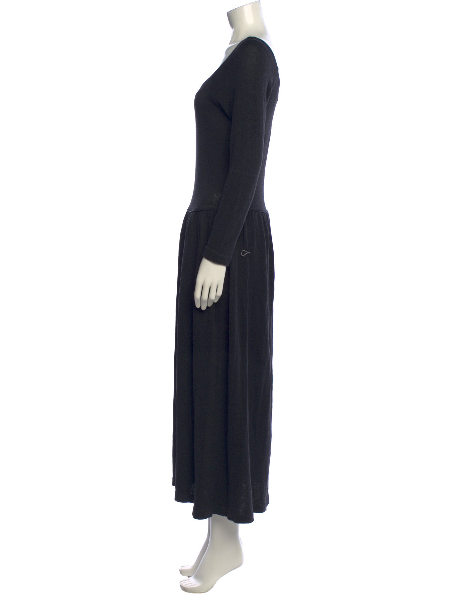 Mary McFadden Scoop Neck Long Dress