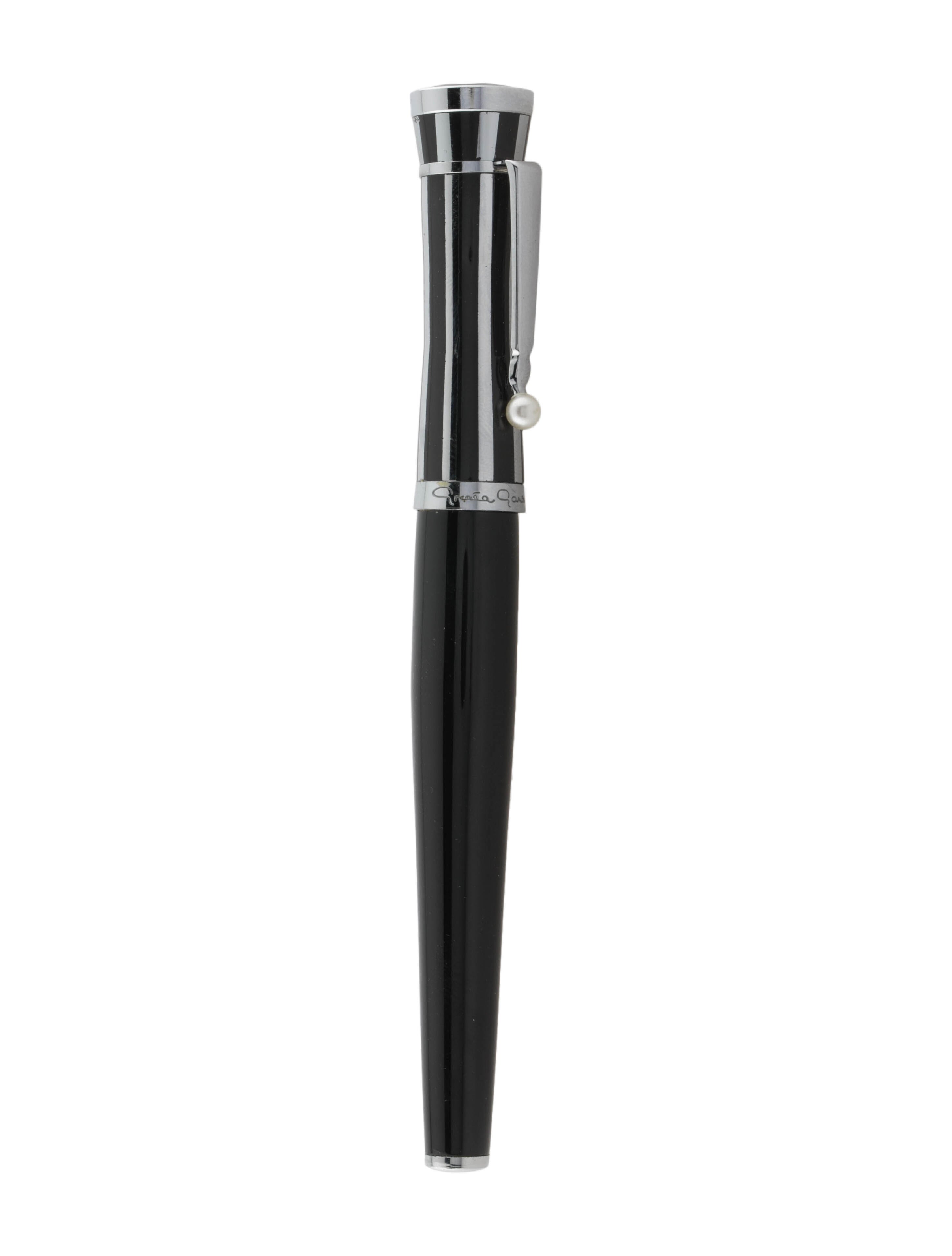 Montblanc Meisterstück Classique Rollerball Pen Black Books