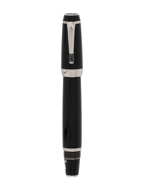Montblanc Bohème Noir et Noir Fountain Pen