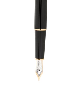 Montblanc Meisterstück Classique Fountain Pen