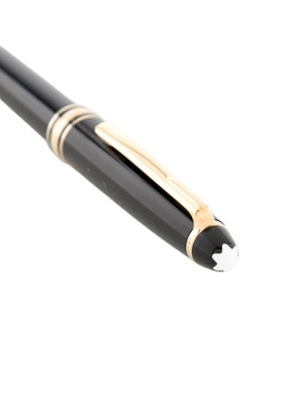 Montblanc Meisterstück Classique Fountain Pen