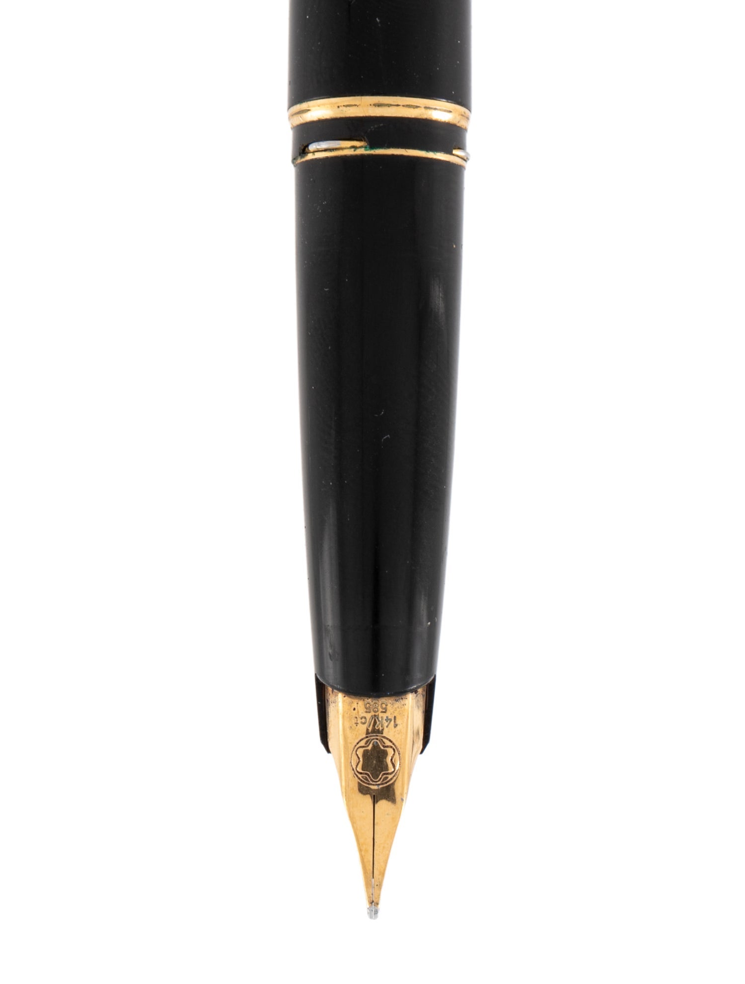 Montblanc Classic Fountain Pen
