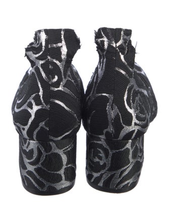 Michael Kors Collection Pumps