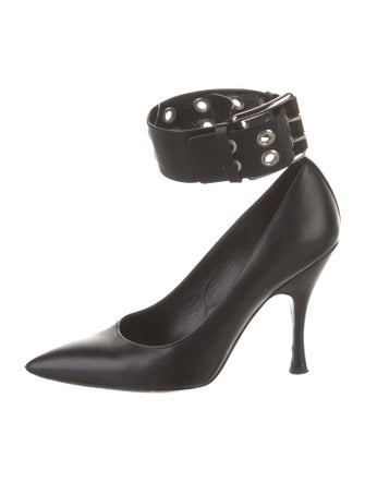 Michael Kors Collection Leather Pumps