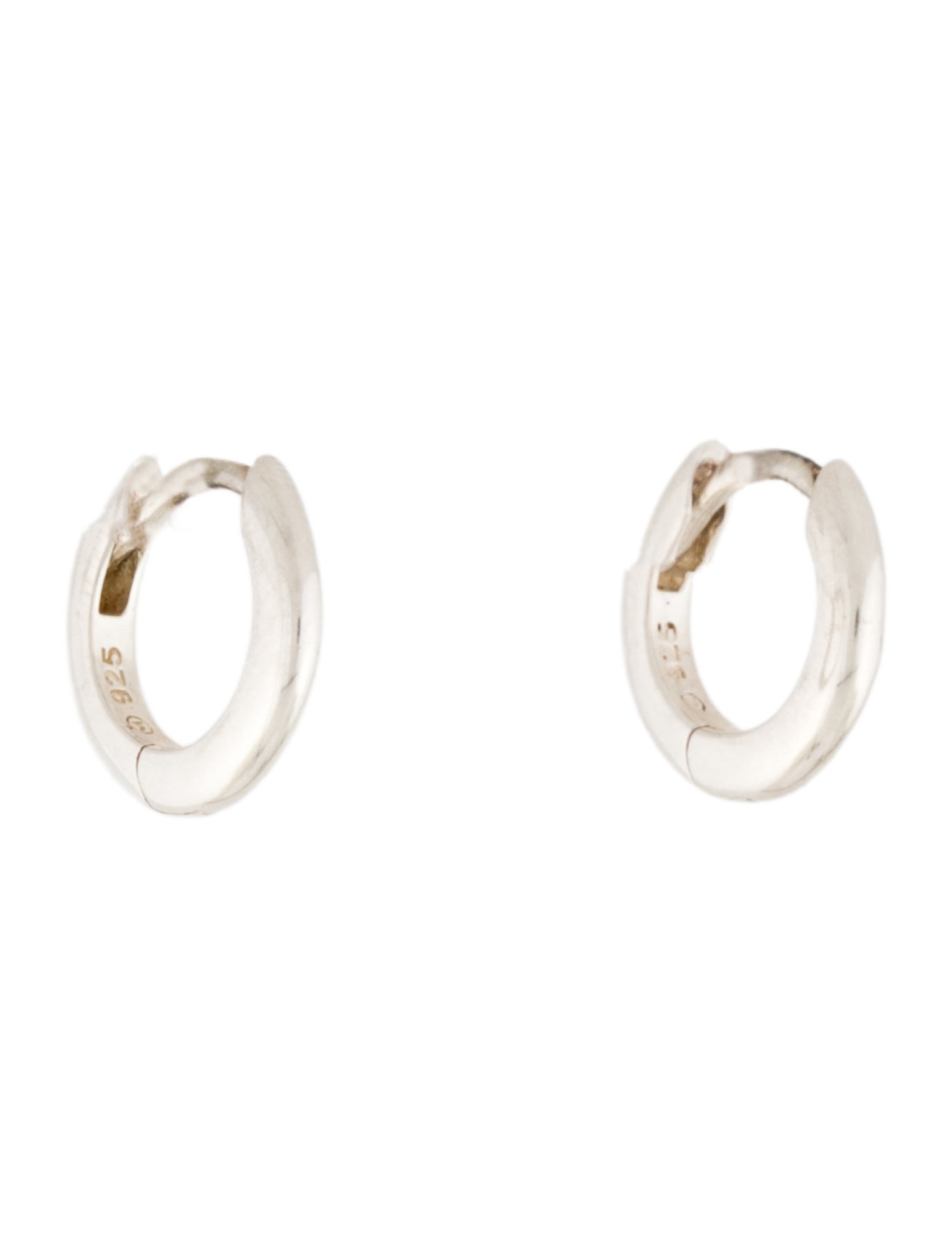 Mejuri Tube Huggie Hoops