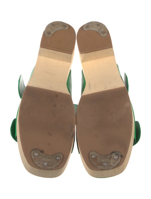 Mercedes Castillo Leather Slides