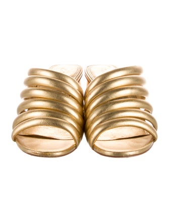 Mercedes Castillo Leather Slides