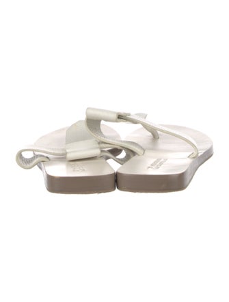 Mercedes Castillo Leather Slides