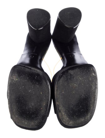 Mercedes Castillo Suede Slides