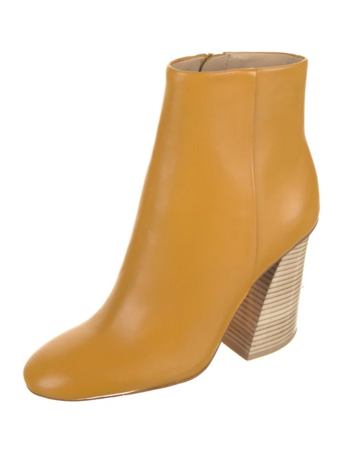 Mercedes Castillo Leather Boots