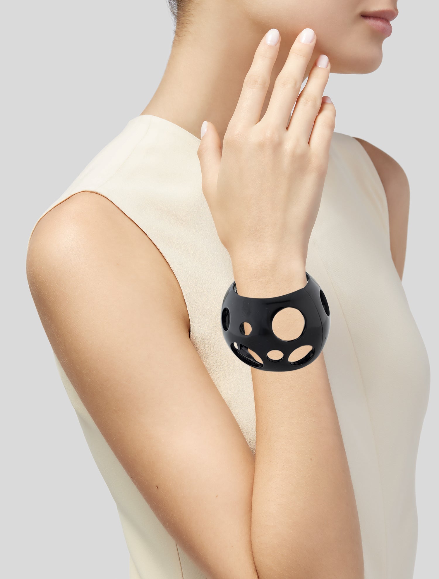 Monies Resin Stretch Bangle