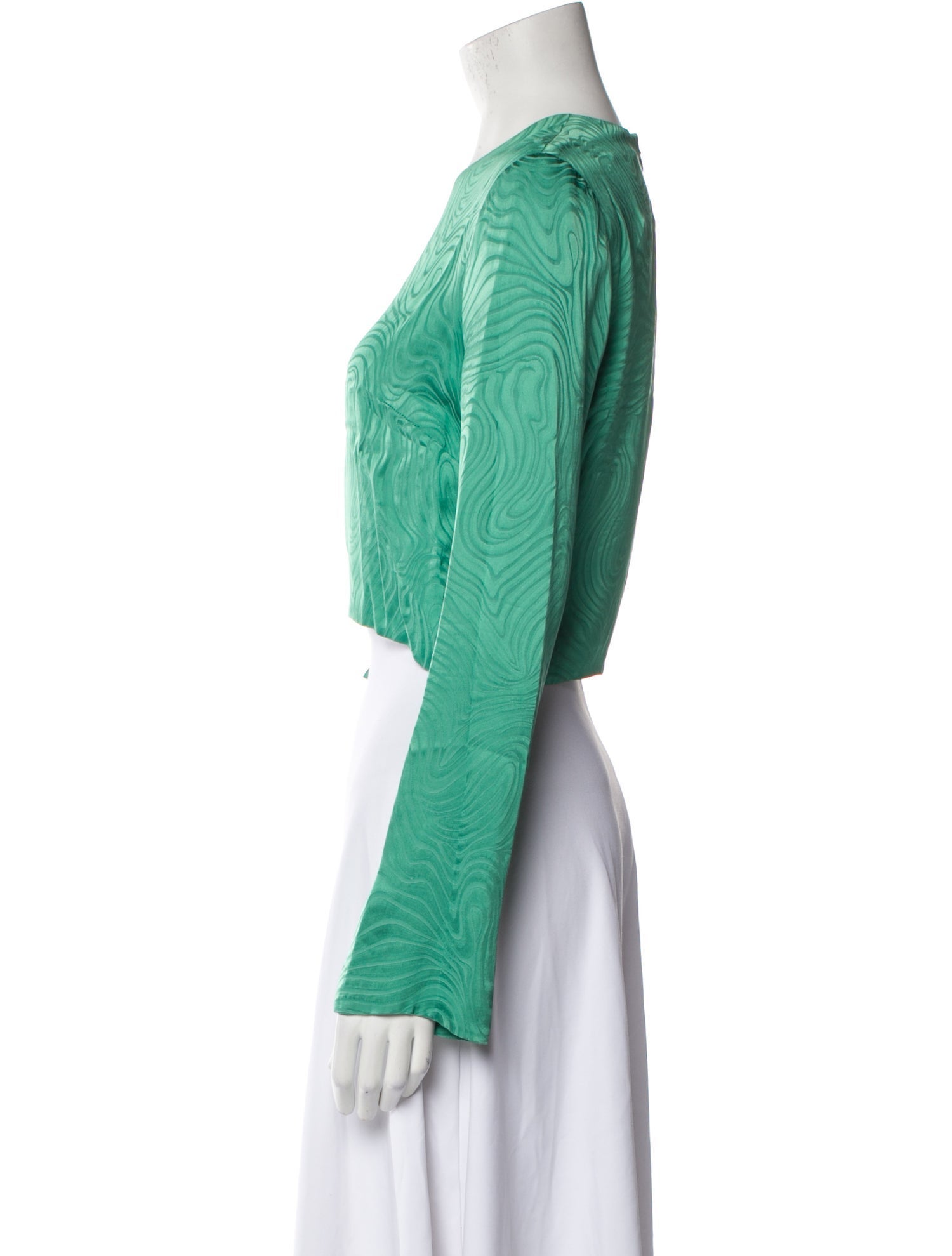 Markarian Crew Neck Long Sleeve Crop Top