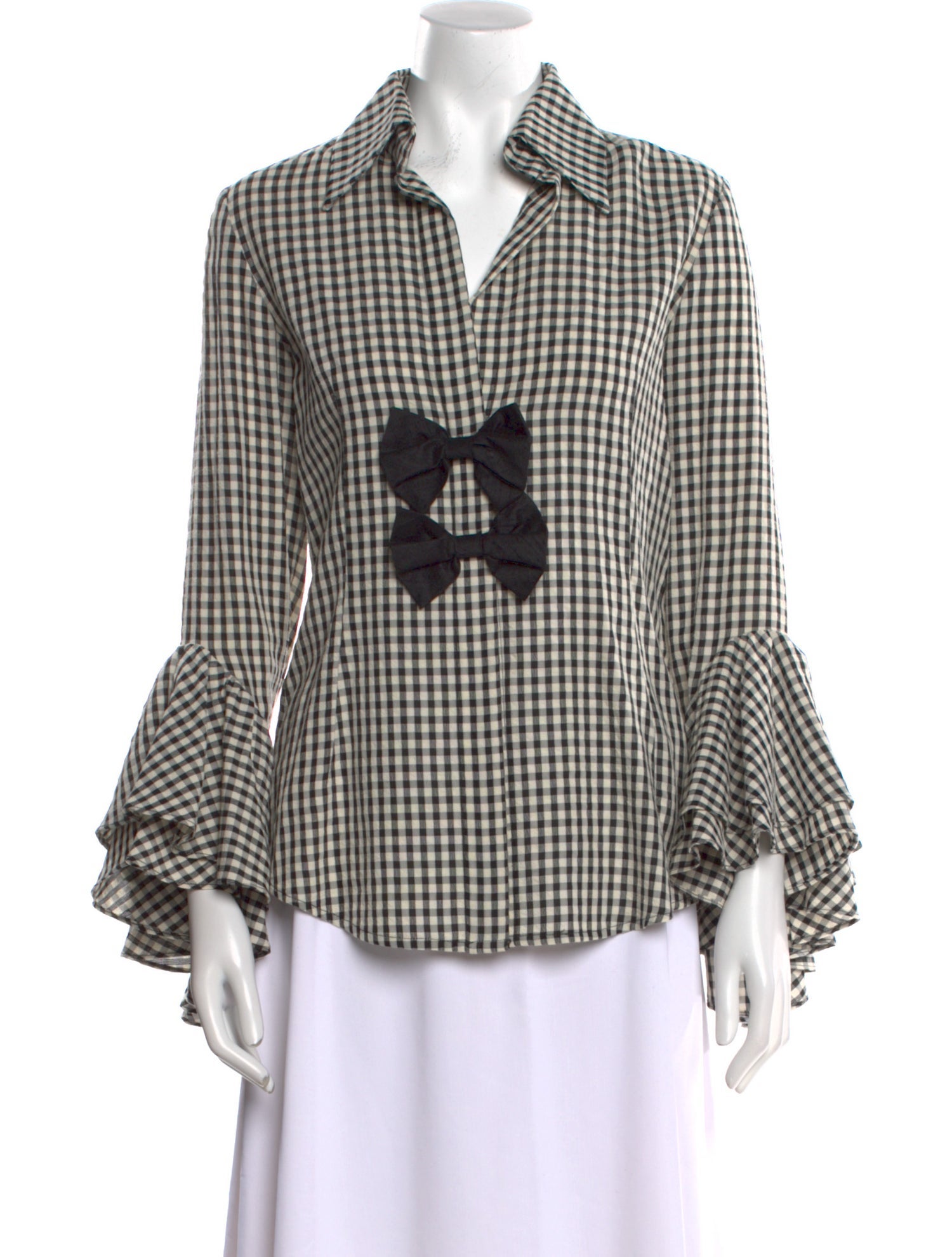 Markarian Plaid Print Long Sleeve Button-Up Top