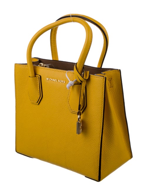 Michael Kors Mercer Messenger Bag