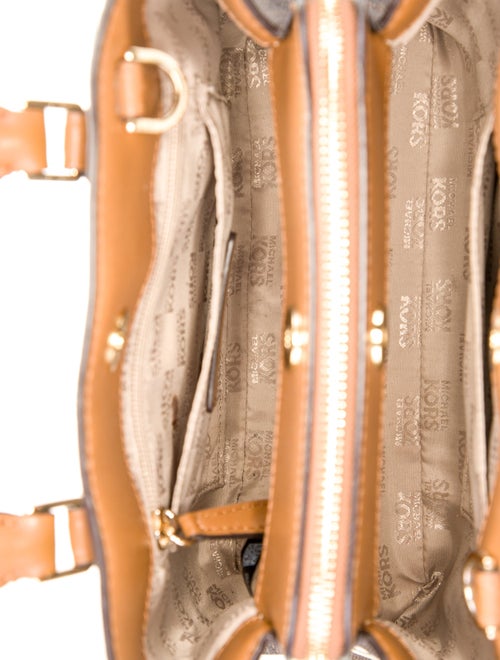 Michael Kors Messenger Bag