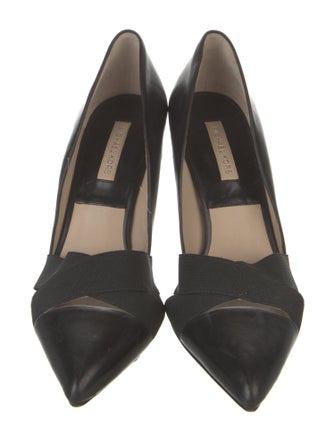 Michael Kors Leather Pumps