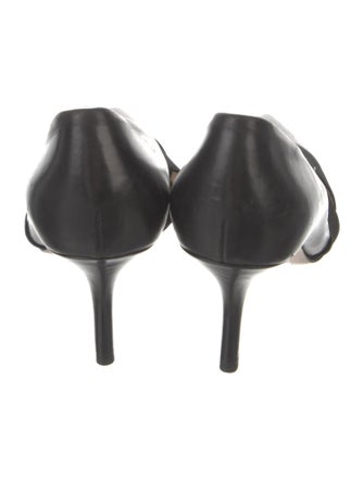 Michael Kors Leather Pumps