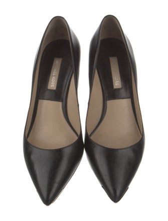 Michael Kors Leather Pumps