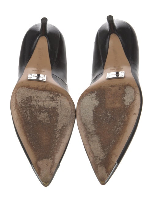 Michael Kors Leather Pumps