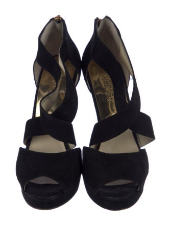 Michael Kors Suede Pumps