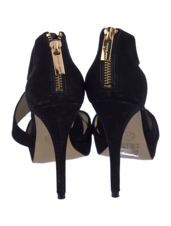 Michael Kors Suede Pumps