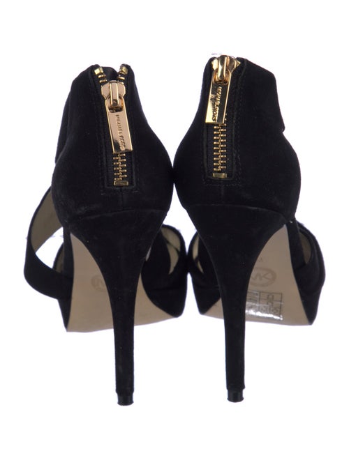 Michael Kors Suede Pumps