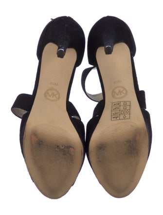 Michael Kors Suede Pumps