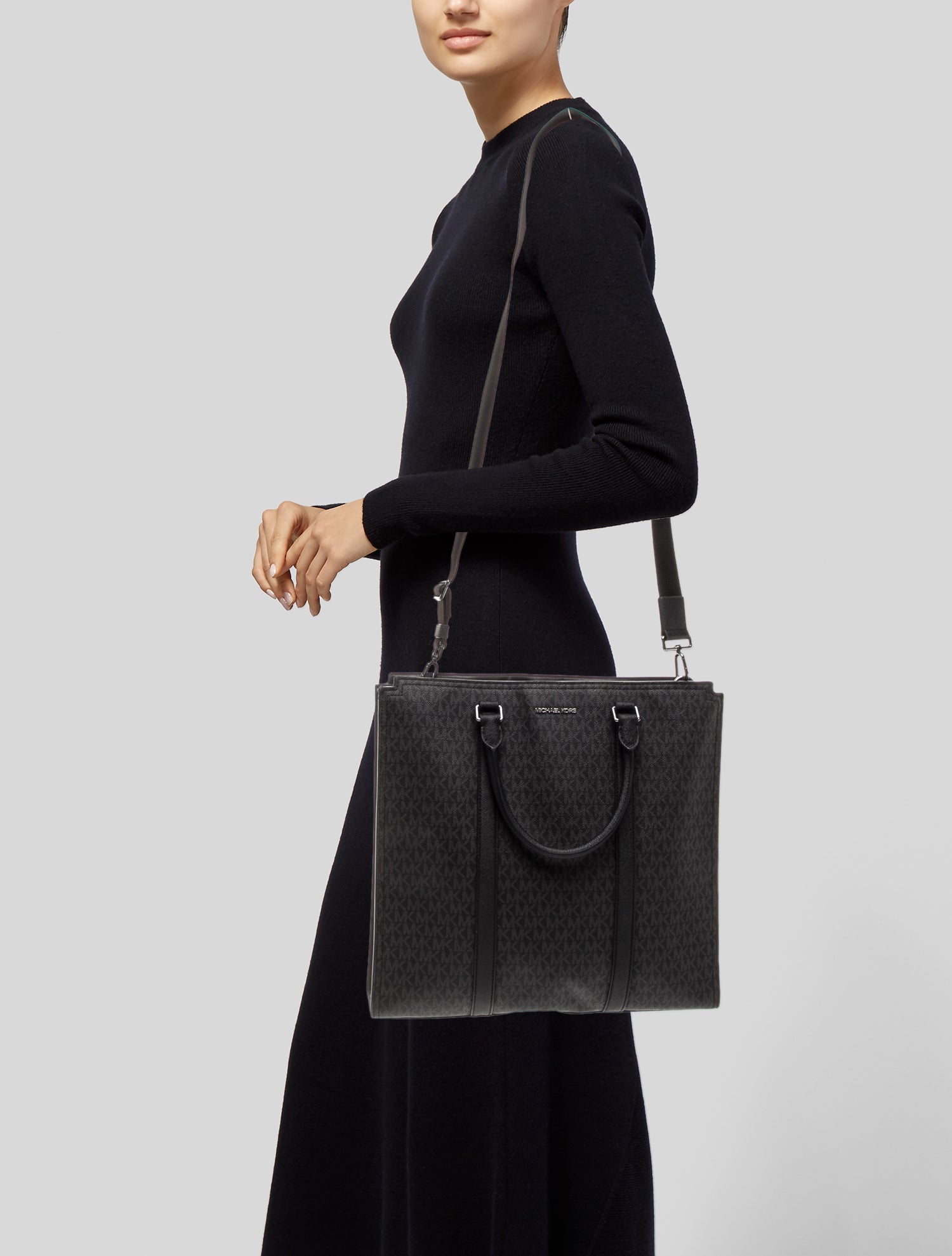 Michael Kors Messenger Bag