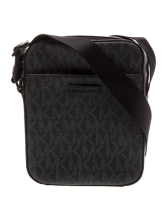 Michael Kors Messenger Bag