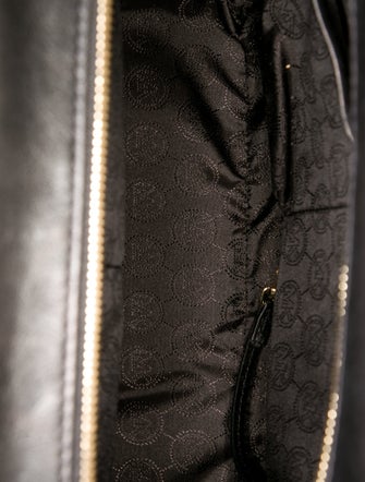 Michael Michael Kors Leather Bucket Bag