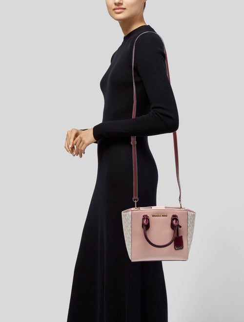 Michael Kors Leather Shoulder Bag