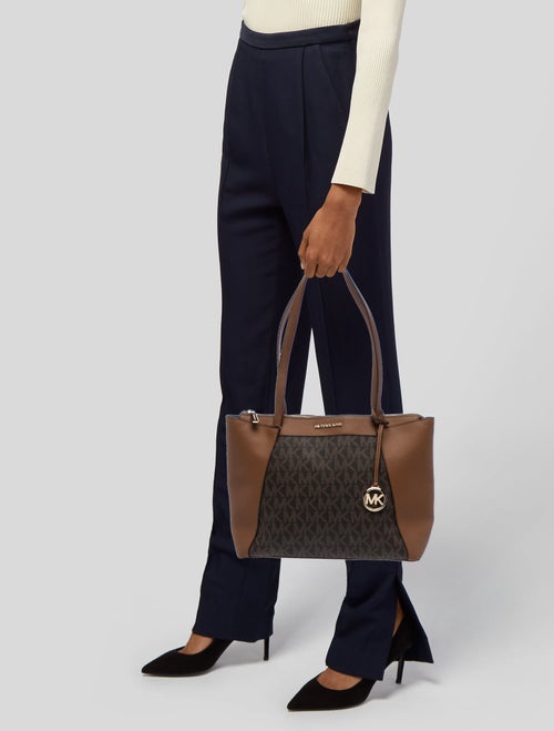 Michael Kors Monogram Messenger Bag