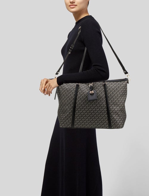 Michael Kors Tote