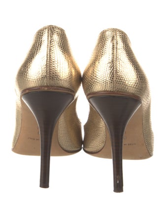 Michael Kors Leather Pumps