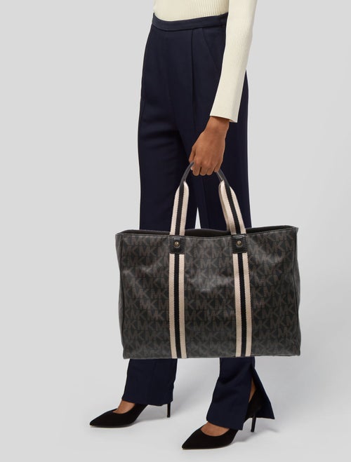Michael Kors Tote