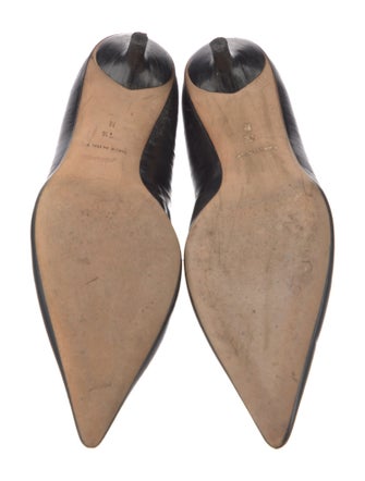 Michael Kors Leather Pumps