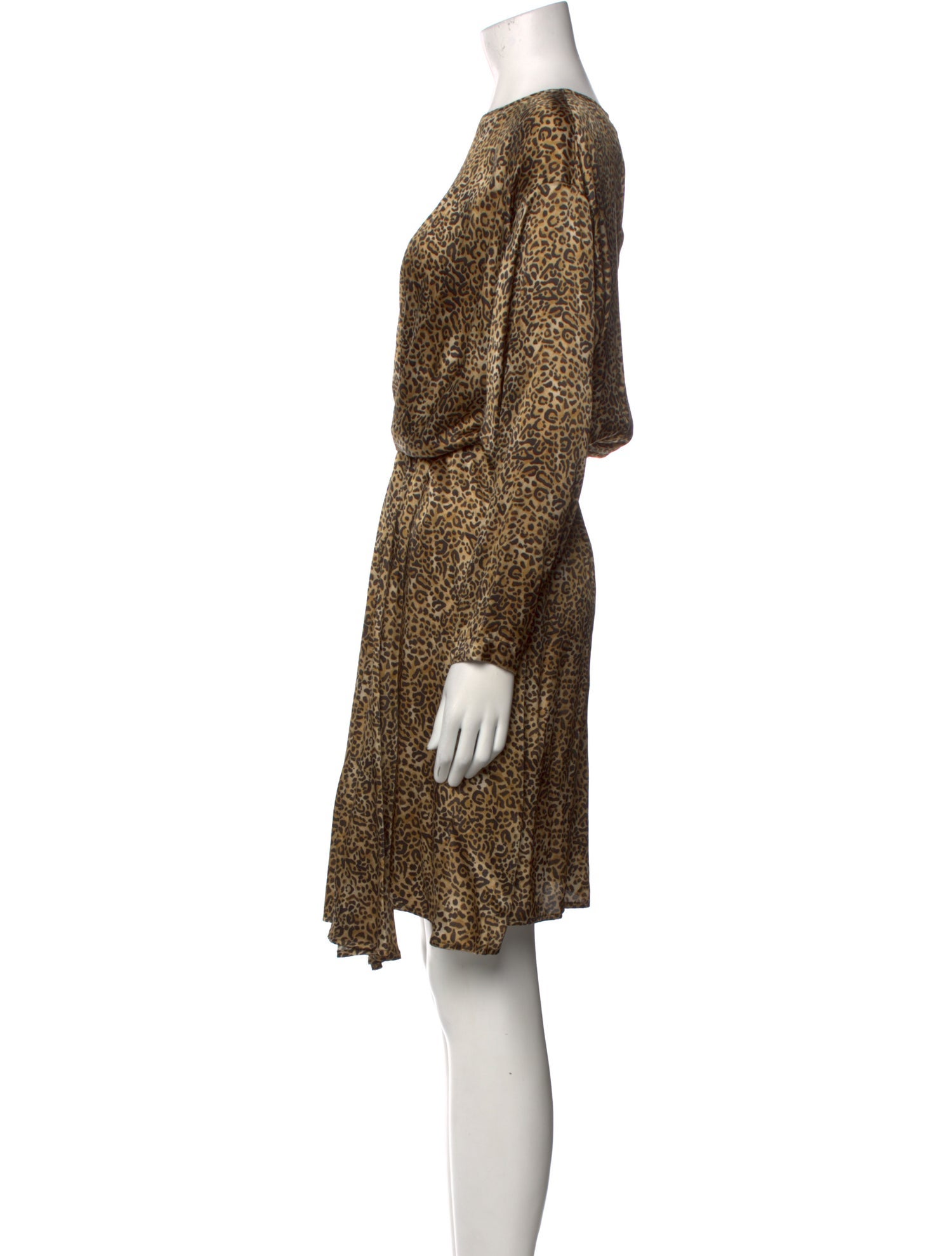 Momoni Silk Knee-Length Dress