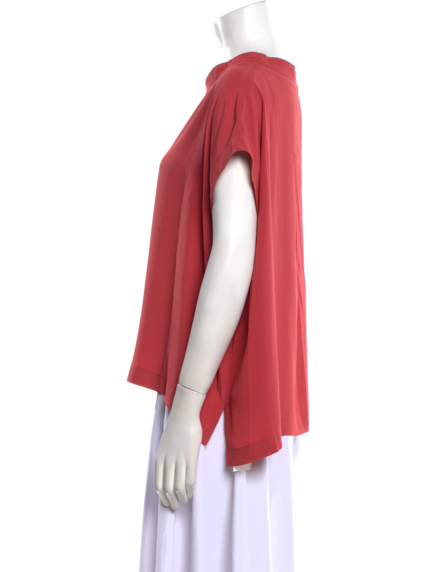 Momoni Scoop Neck Short Sleeve Blouse w/ Tags