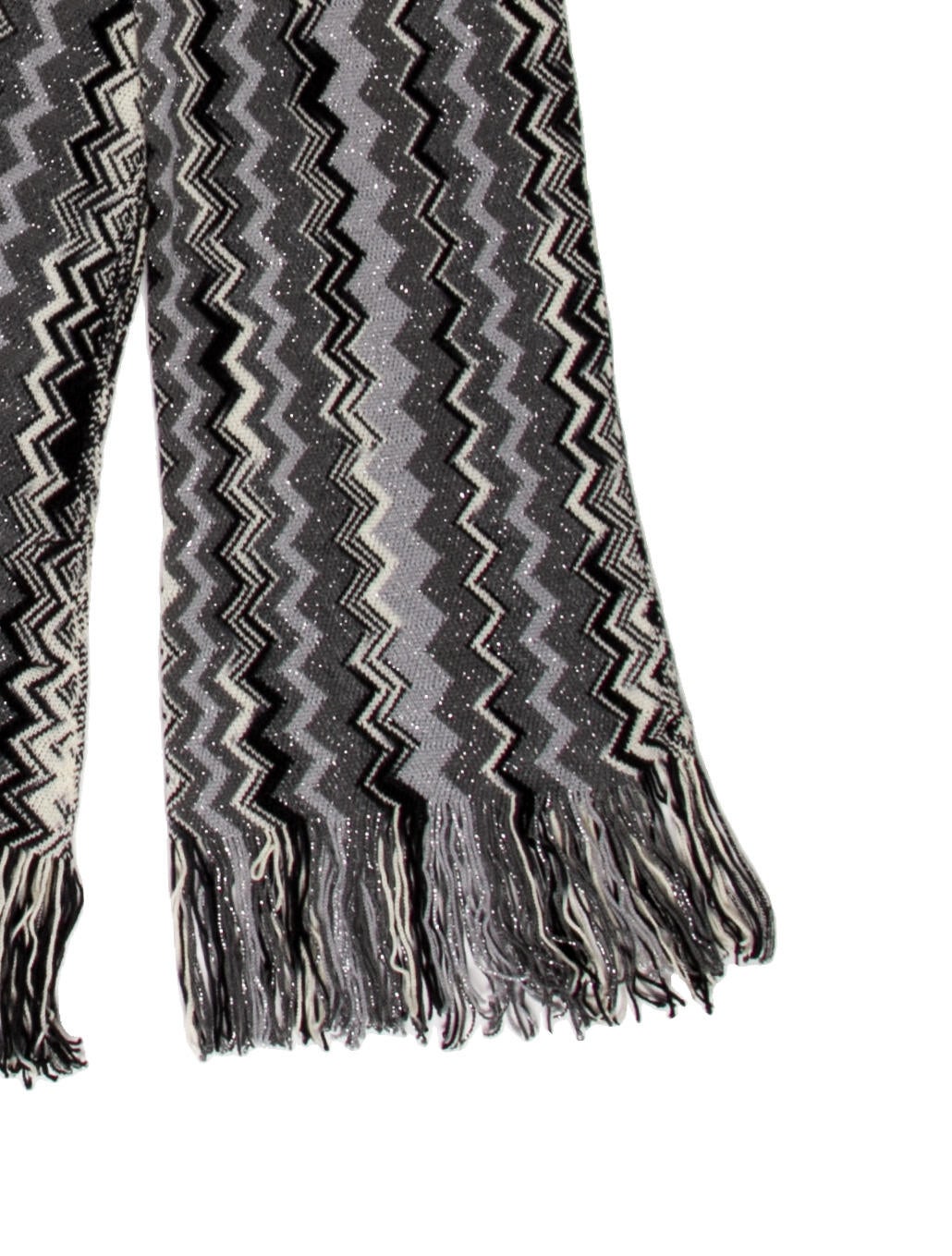 MISSONI BNWT chevron scarf