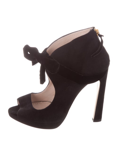 Miu Miu Bow Accents Pumps Black