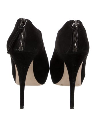 Miu Miu Suede Pumps