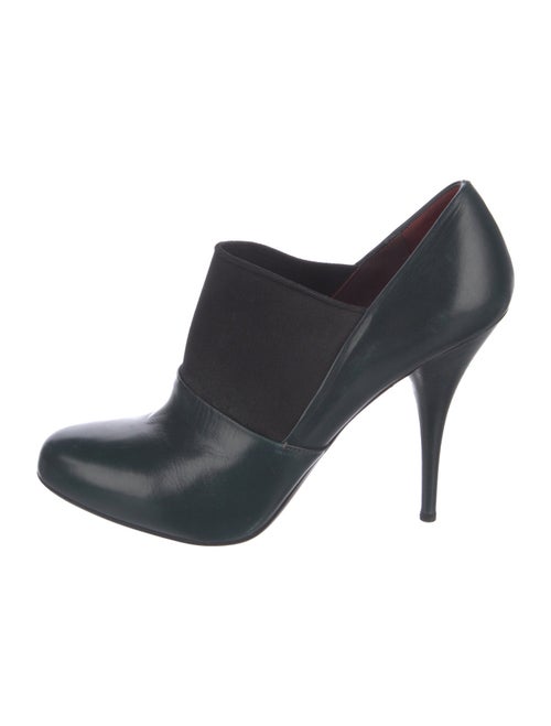 Miu Miu Leather Pumps