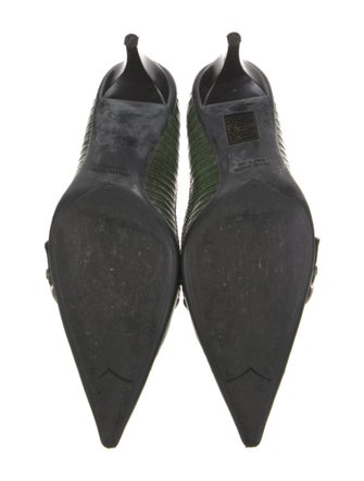 Miu Miu Leather Pumps