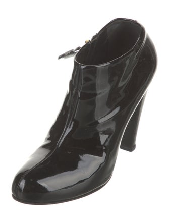 Miu Miu Patent Leather Pumps