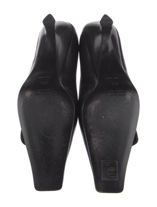 Miu Miu Leather Pumps
