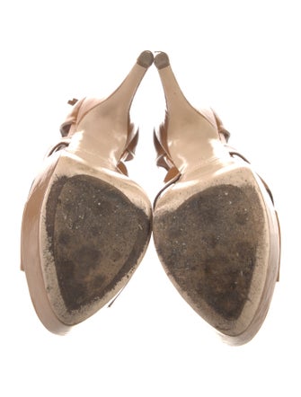 Miu Miu Patent Leather Cutout Accent D'Orsay Pumps