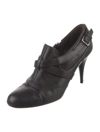 Miu Miu Leather Pumps