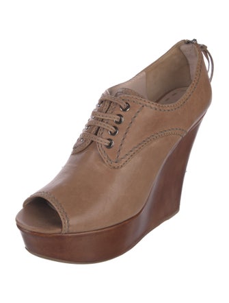 Miu Miu Leather Pumps