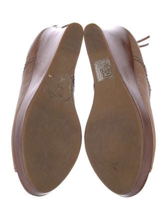 Miu Miu Leather Pumps